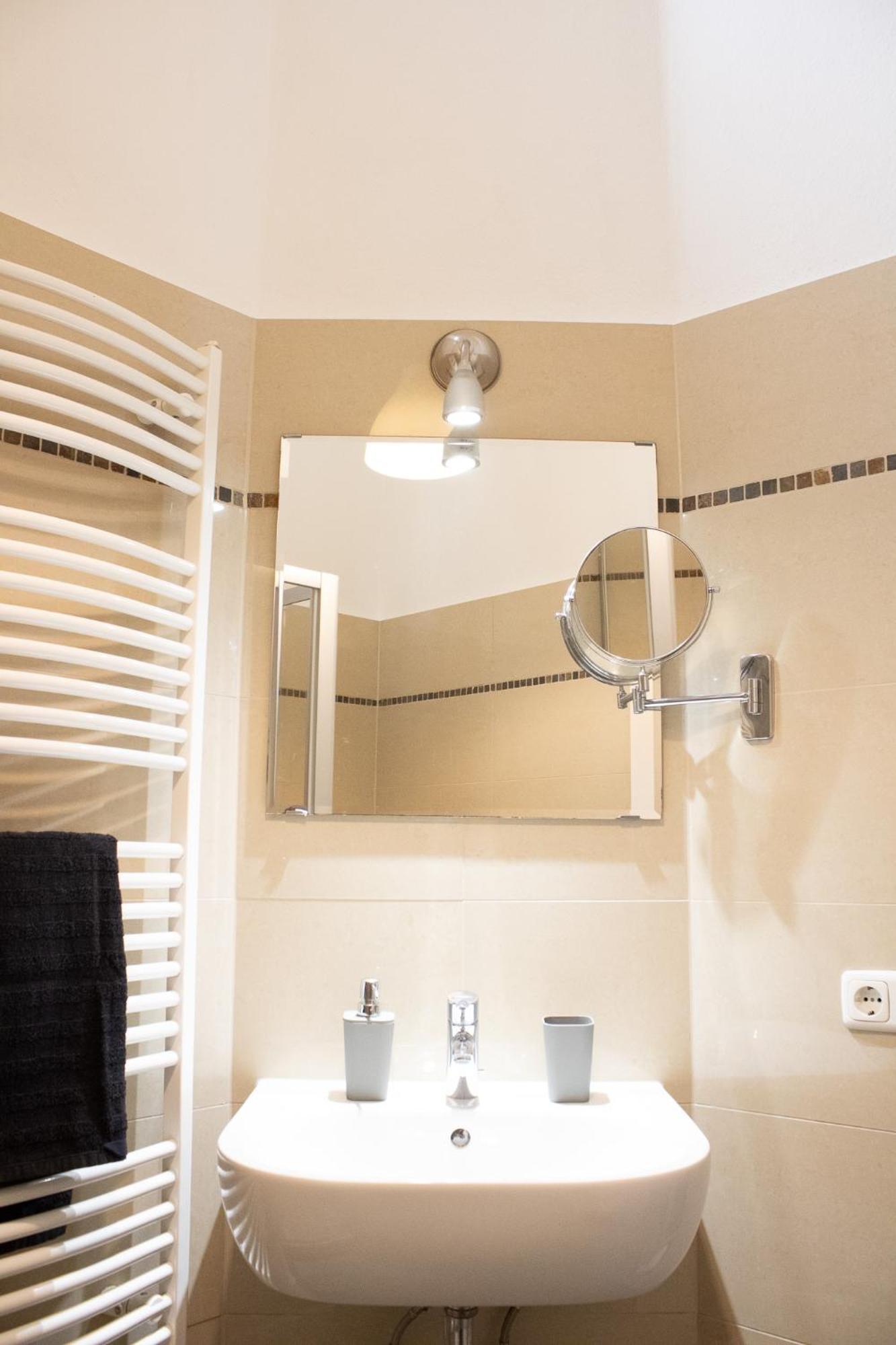 Apartment Wiesbaden Mitte, Zentral Am Park, Congresscenter 5 Min, Bahnhof 10Min Dış mekan fotoğraf