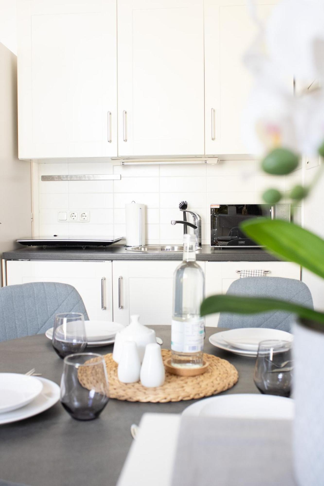 Apartment Wiesbaden Mitte, Zentral Am Park, Congresscenter 5 Min, Bahnhof 10Min Dış mekan fotoğraf
