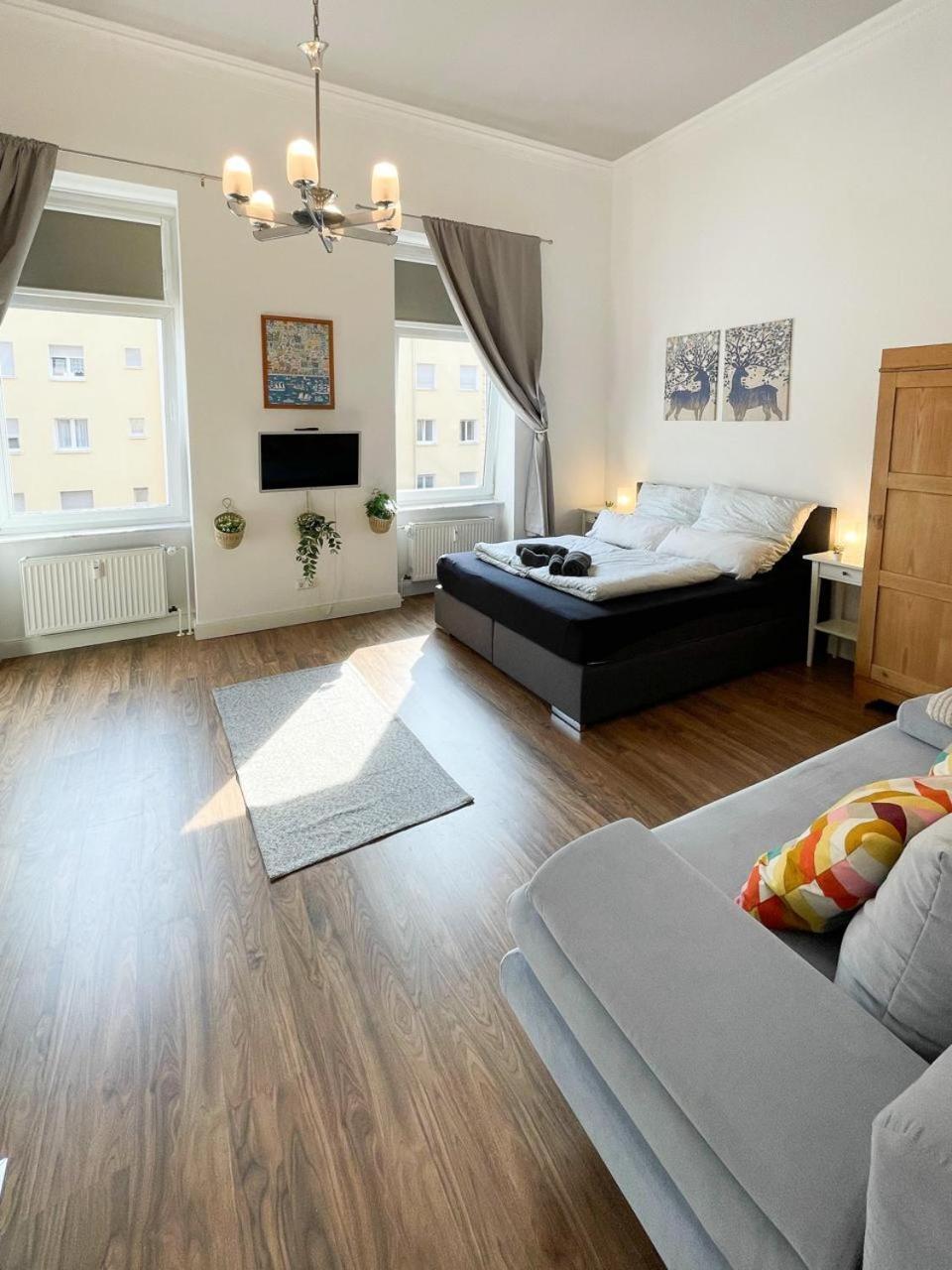 Apartment Wiesbaden Mitte, Zentral Am Park, Congresscenter 5 Min, Bahnhof 10Min Dış mekan fotoğraf